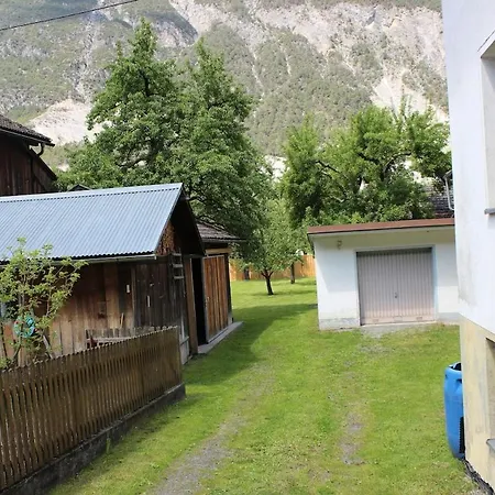 Wohlfuehlhaus In Mit Grossem Traumgarten Hébergement de vacances *